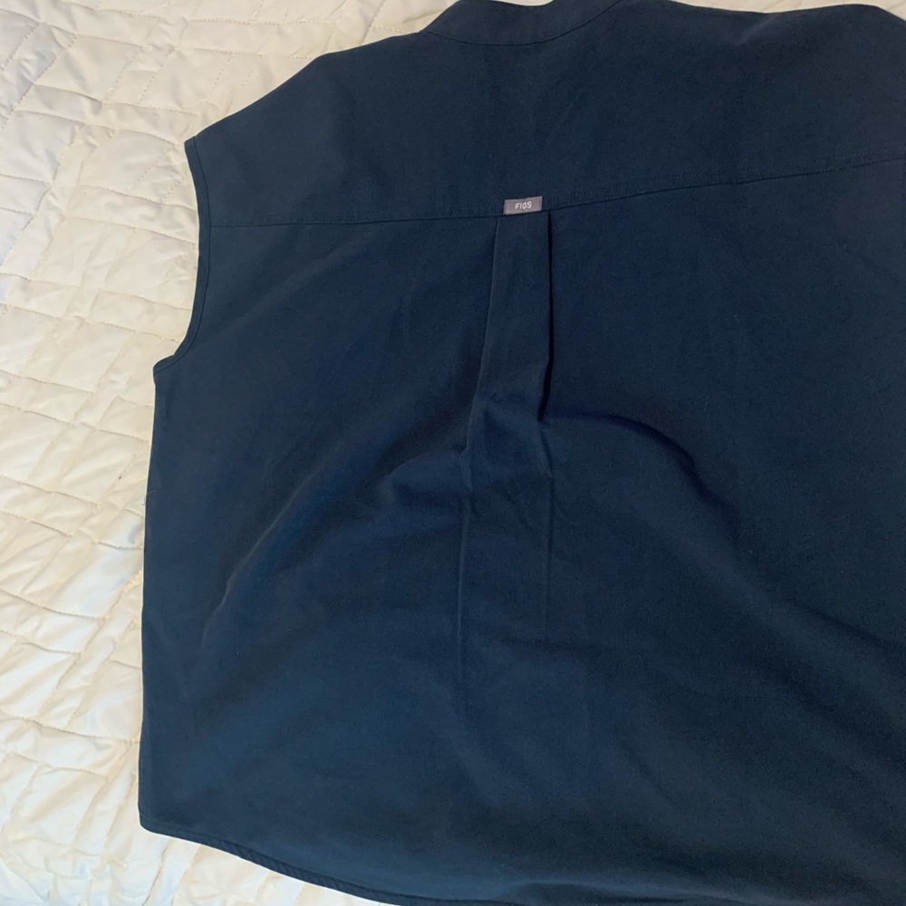 Figs Dark Harbor Rafaela